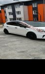 Toyota Prius V 2012г. 9 000 $