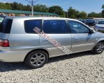 продам Kia Carens в пмр  фото 4